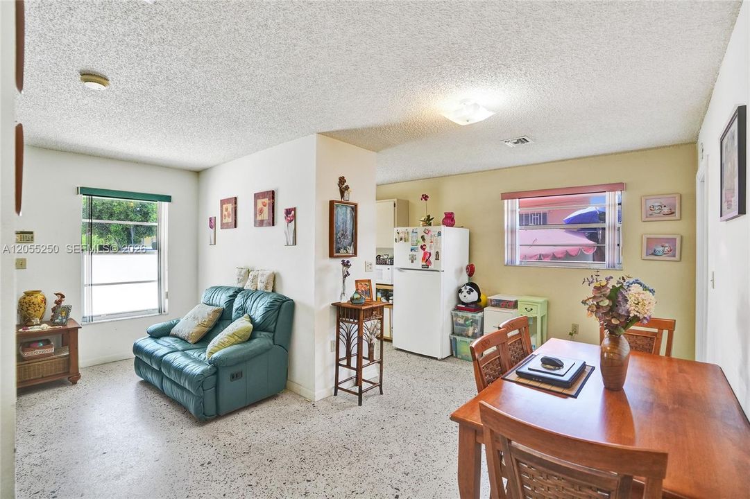 For Sale: $930,000 (0 beds, 0 baths, 2287 Square Feet)