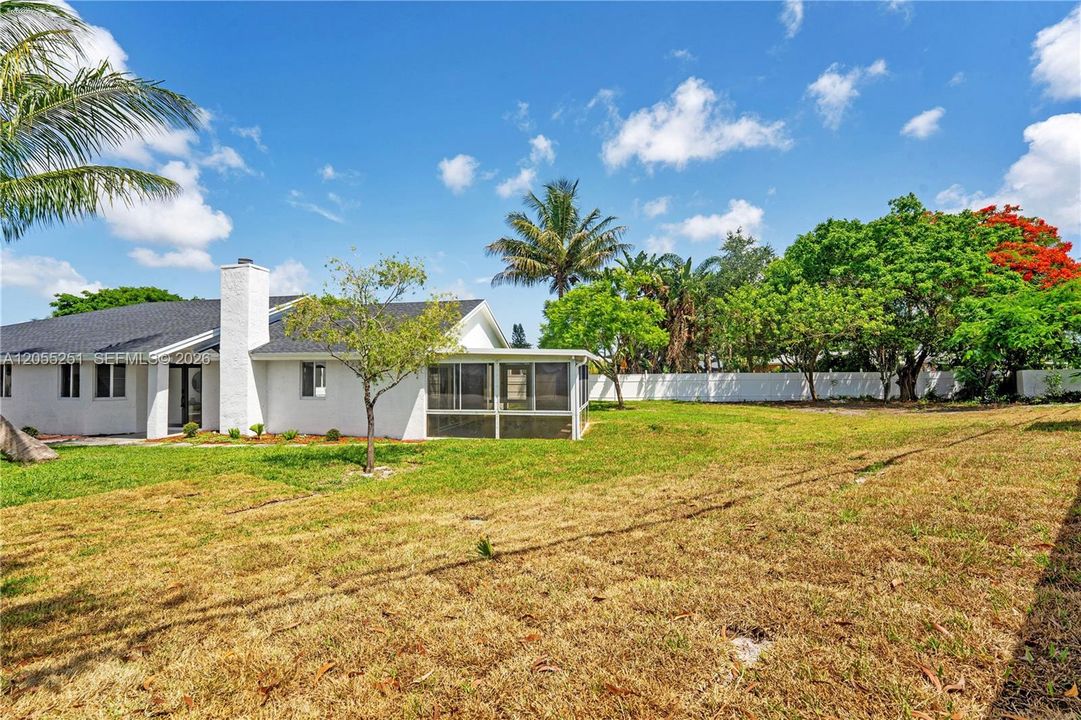 En Venta: $659,000 (3 camas, 2 baños, 1723 Pies cuadrados)
