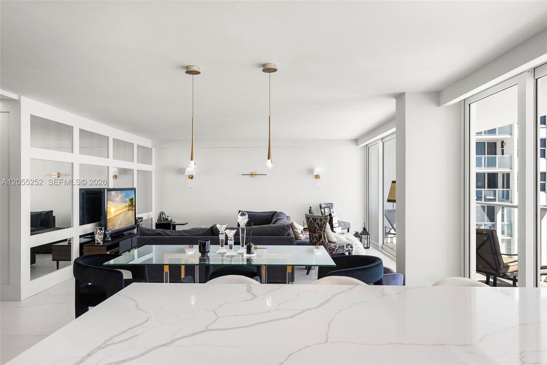 В аренду: $7,950 (2 спален, 2 ванн, 1450 Квадратных фут)