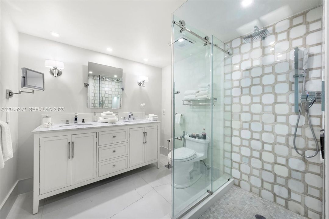 В аренду: $7,950 (2 спален, 2 ванн, 1450 Квадратных фут)