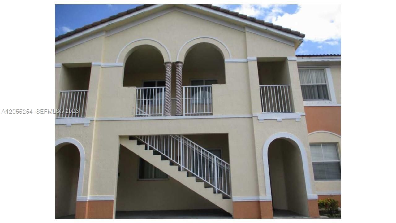 En Renta: $1,950 (3 camas, 2 baños, 1182 Pies cuadrados)