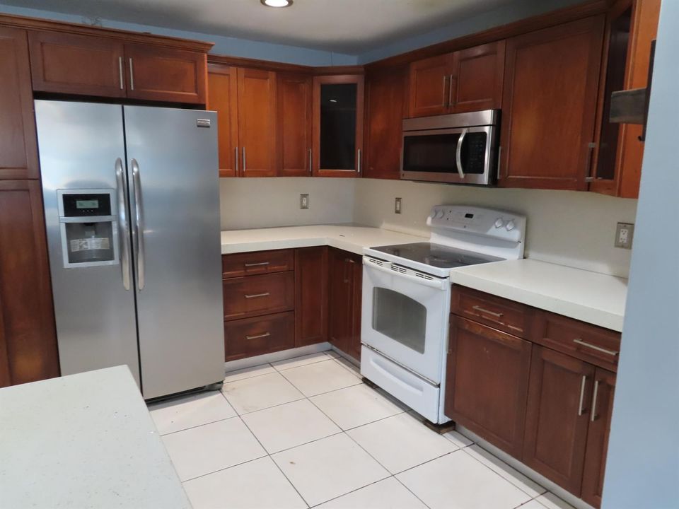 Kitchen 3