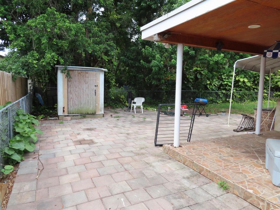 Patio 2
