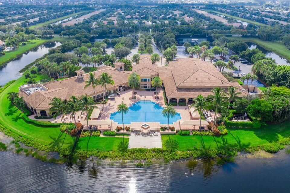 Main pool aerial (2)