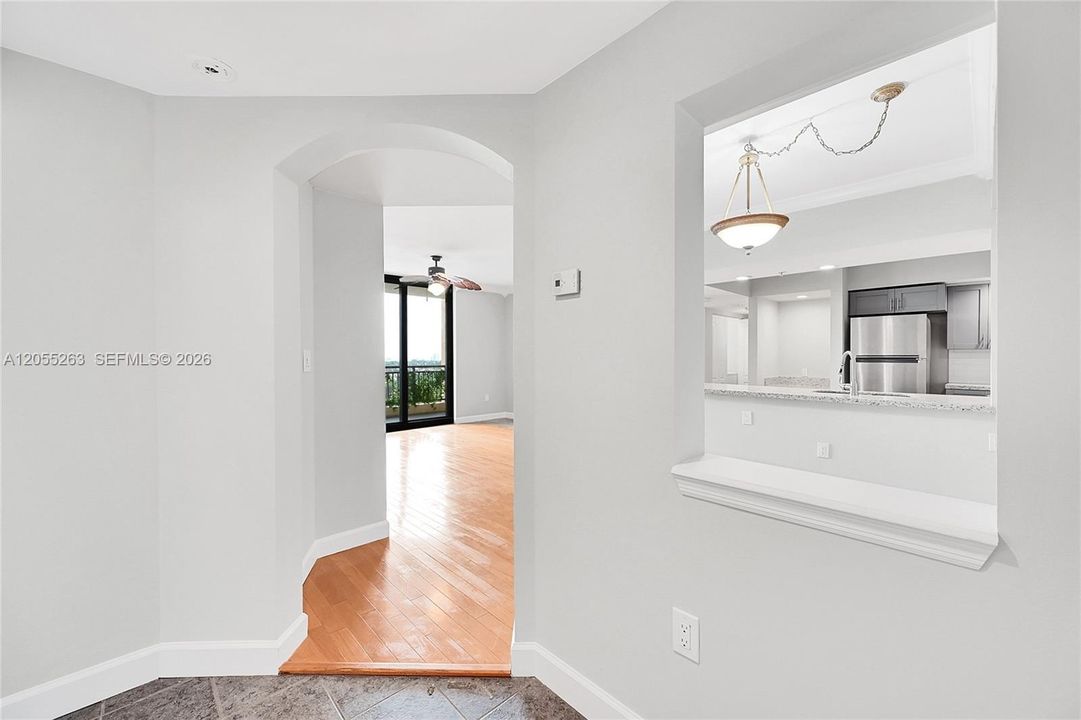 En Venta: $475,000 (2 camas, 2 baños, 1244 Pies cuadrados)