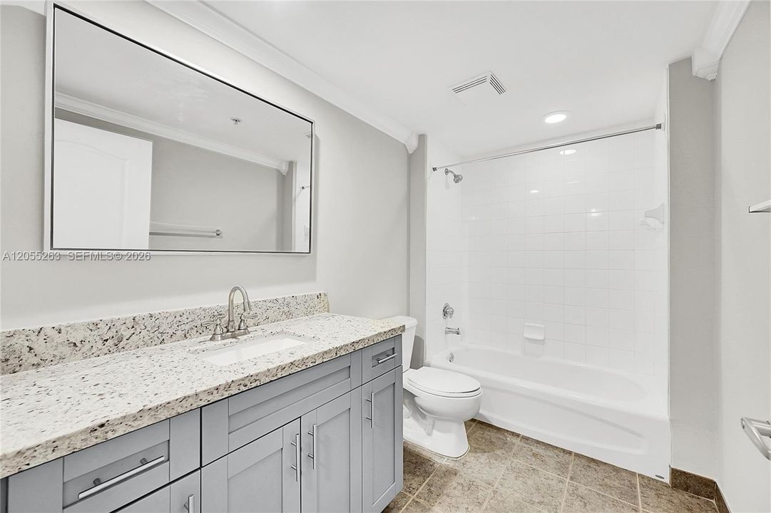 En Venta: $475,000 (2 camas, 2 baños, 1244 Pies cuadrados)