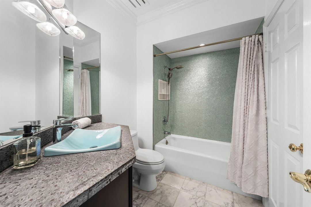 019-114GlenbrookCourt-Atlantis-FL-33462-