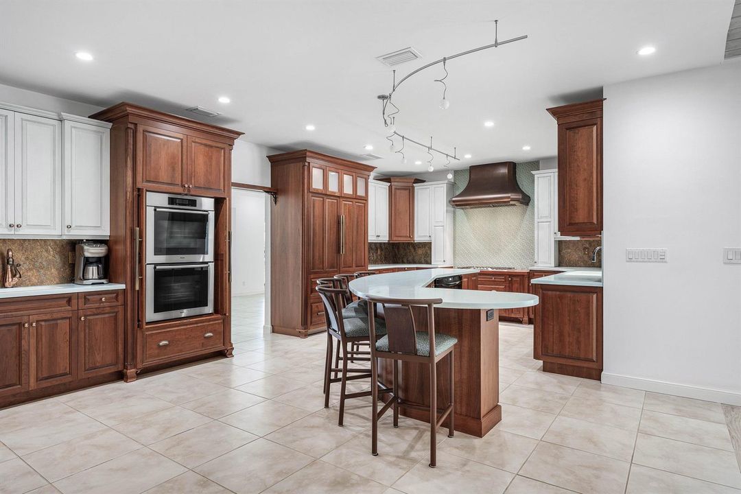 013-114GlenbrookCourt-Atlantis-FL-33462-