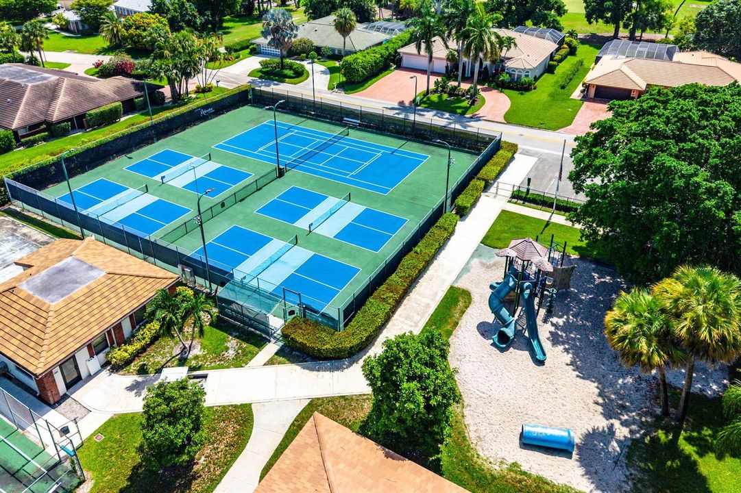 057-114GlenbrookCourt-Atlantis-FL-33462-