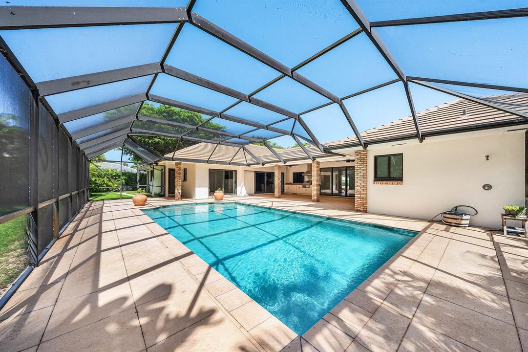 040-114GlenbrookCourt-Atlantis-FL-33462-