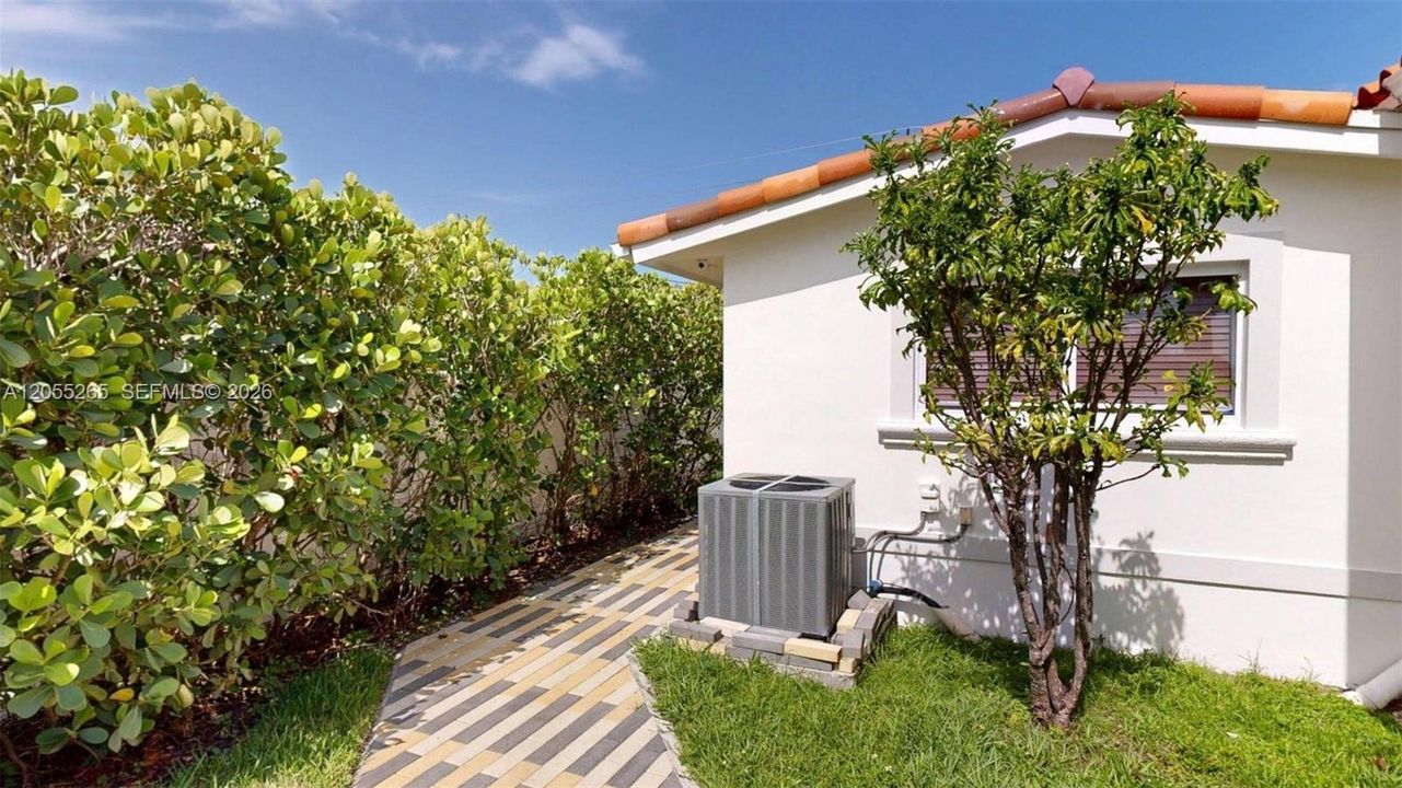En Venta: $1,595,000 (5 camas, 4 baños, 3315 Pies cuadrados)