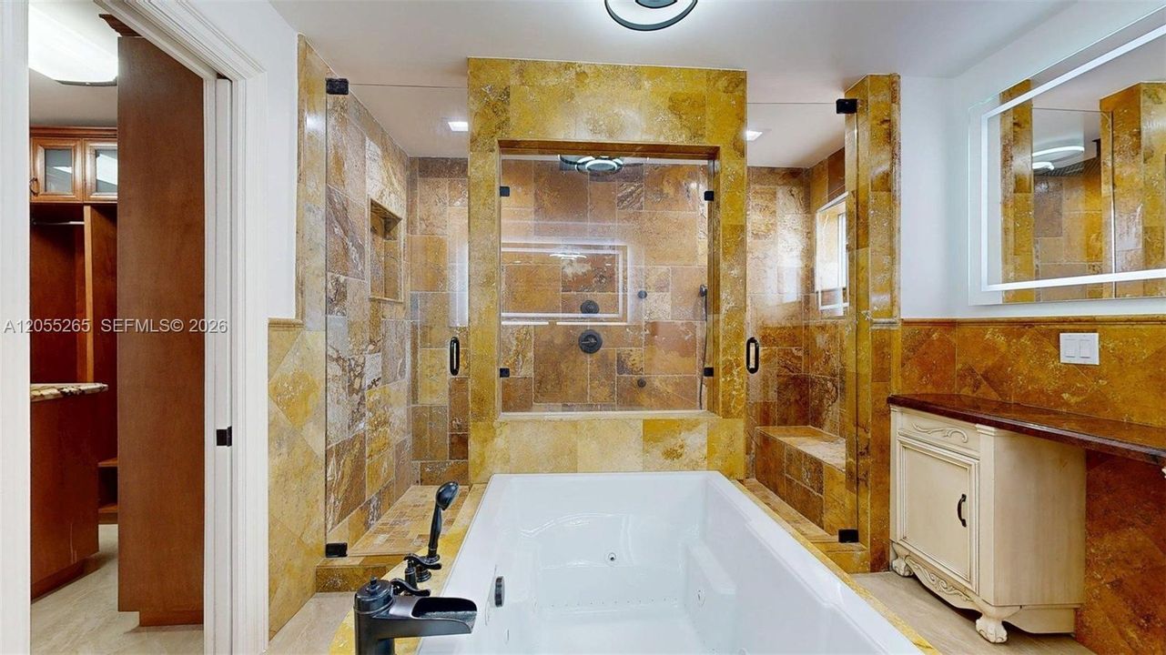 En Venta: $1,595,000 (5 camas, 4 baños, 3315 Pies cuadrados)