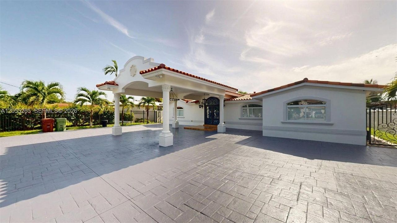 En Venta: $1,595,000 (5 camas, 4 baños, 3315 Pies cuadrados)