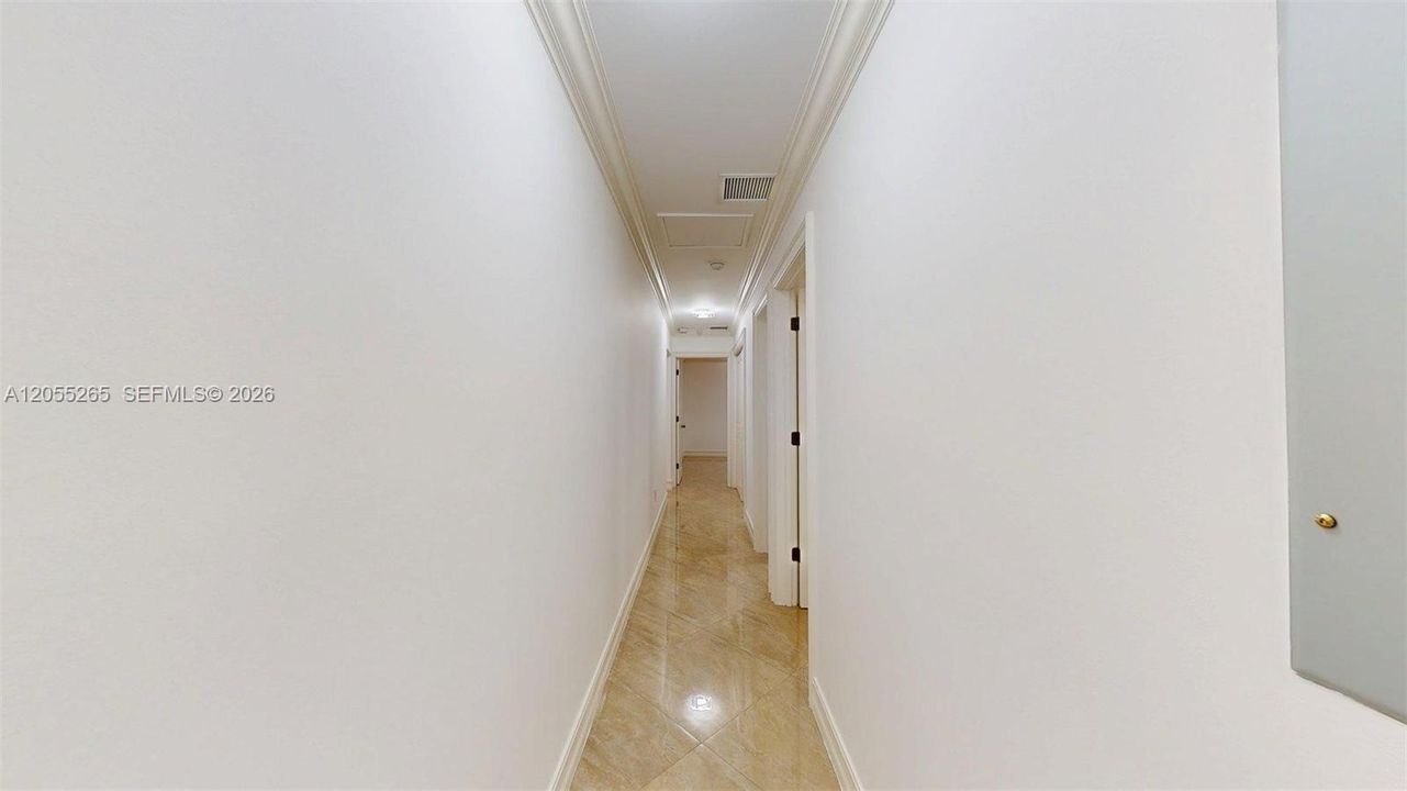 En Venta: $1,595,000 (5 camas, 4 baños, 3315 Pies cuadrados)
