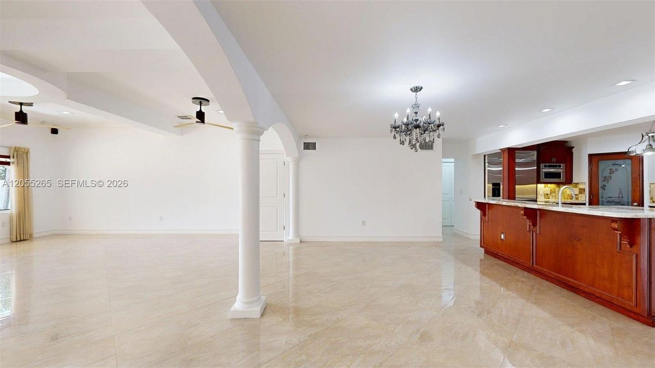 En Venta: $1,595,000 (5 camas, 4 baños, 3315 Pies cuadrados)