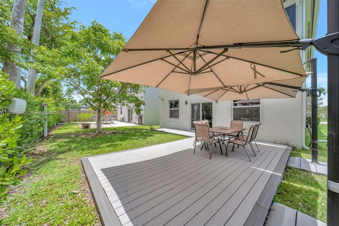 En Venta: $595,000 (4 camas, 3 baños, 2655 Pies cuadrados)