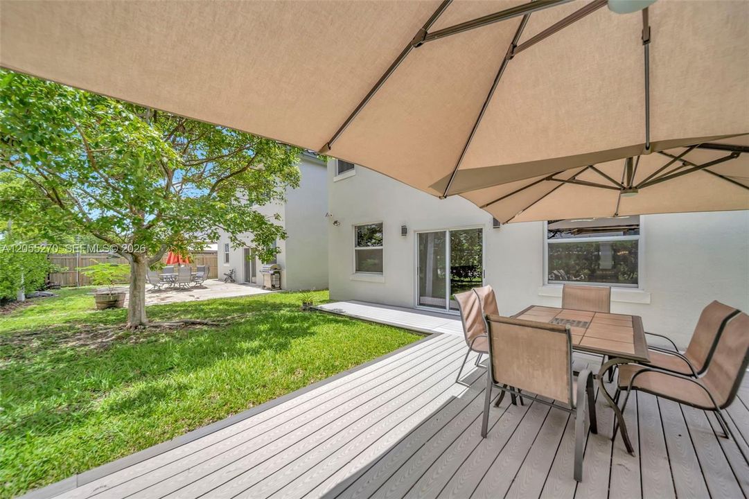 En Venta: $595,000 (4 camas, 3 baños, 2655 Pies cuadrados)