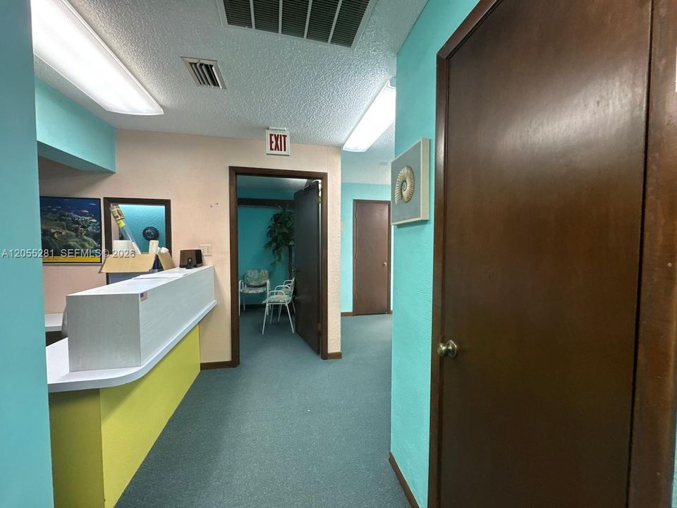 For Rent: $3,987 (0 beds, 0 baths, 0 Square Feet)