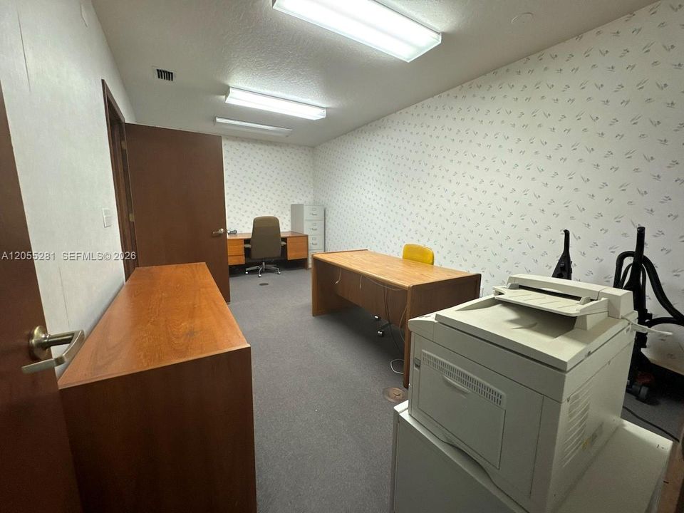 For Rent: $3,987 (0 beds, 0 baths, 0 Square Feet)