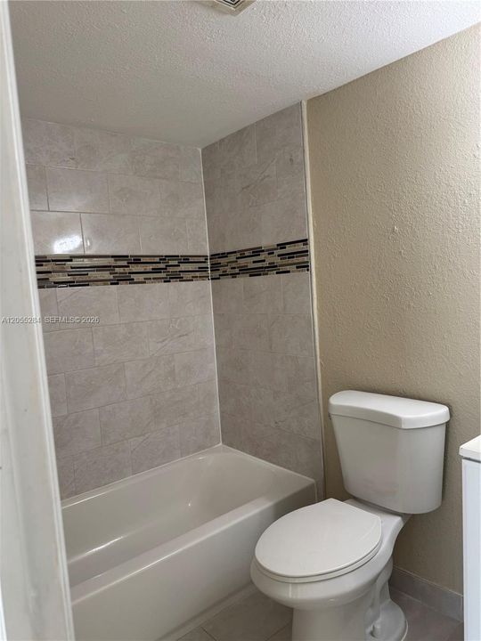 For Rent: $1,795 (2 beds, 2 baths, 980 Square Feet)
