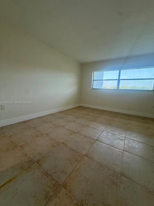 En Renta: $2,400 (1 camas, 1 baños, 1149 Pies cuadrados)