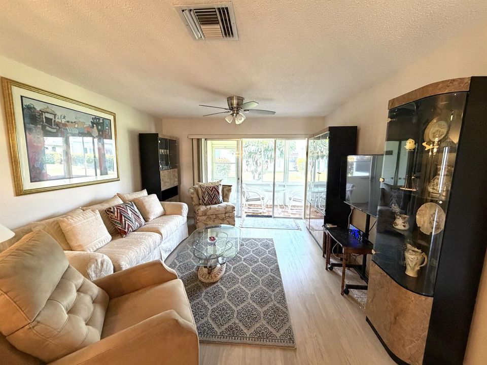 Living room to dining area