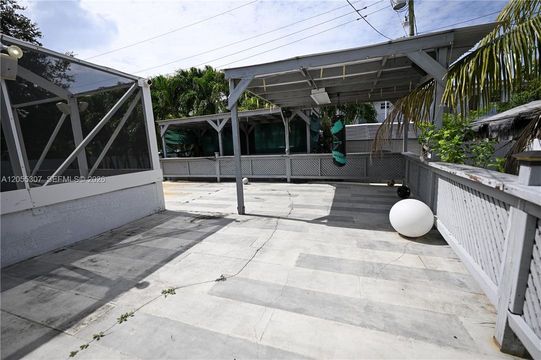 En Venta: $665,000 (3 camas, 2 baños, 1779 Pies cuadrados)