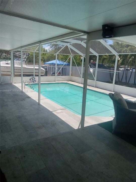 En Venta: $665,000 (3 camas, 2 baños, 1779 Pies cuadrados)