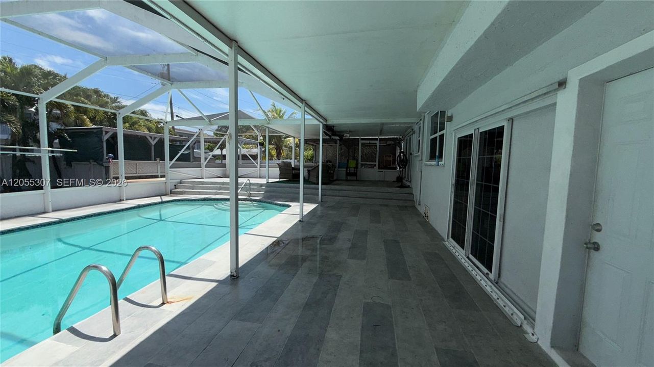 En Venta: $665,000 (3 camas, 2 baños, 1779 Pies cuadrados)