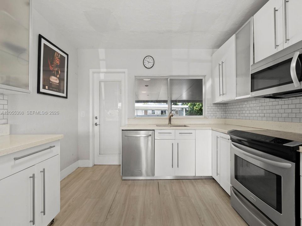 На продажу: $625,000 (3 спален, 2 ванн, 1507 Квадратных фут)