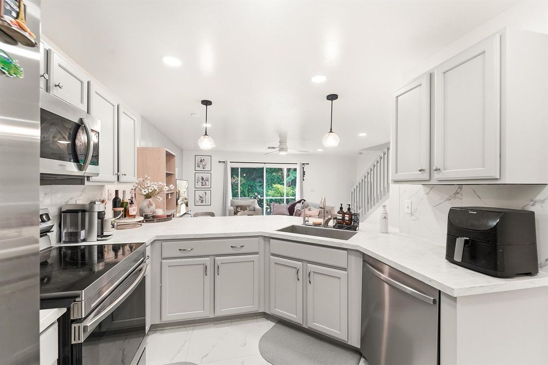 Kitchen New SS Appliances