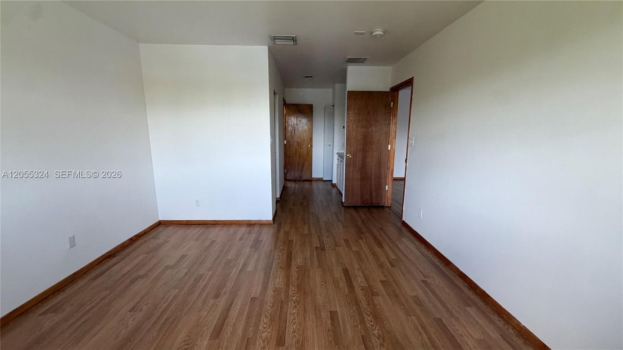 В аренду: $2,200 (2 спален, 2 ванн, 1114 Квадратных фут)