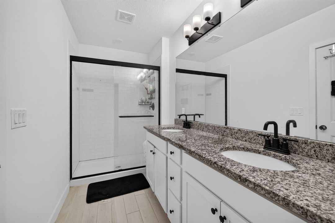 21-web-or-mls-3A5A8353
