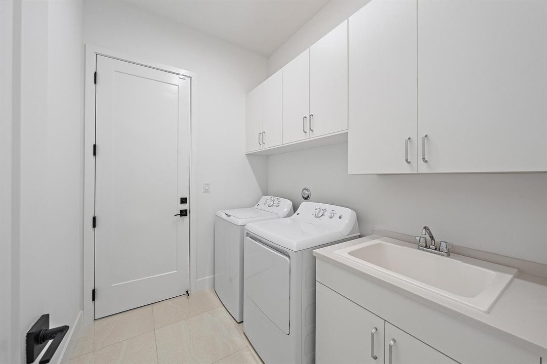 13062 Florida Crane Dr-4