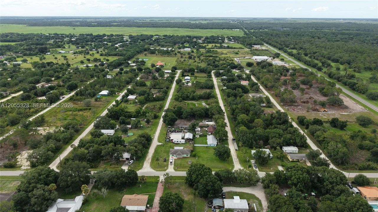 На продажу: $70,000 (0.70 acres)