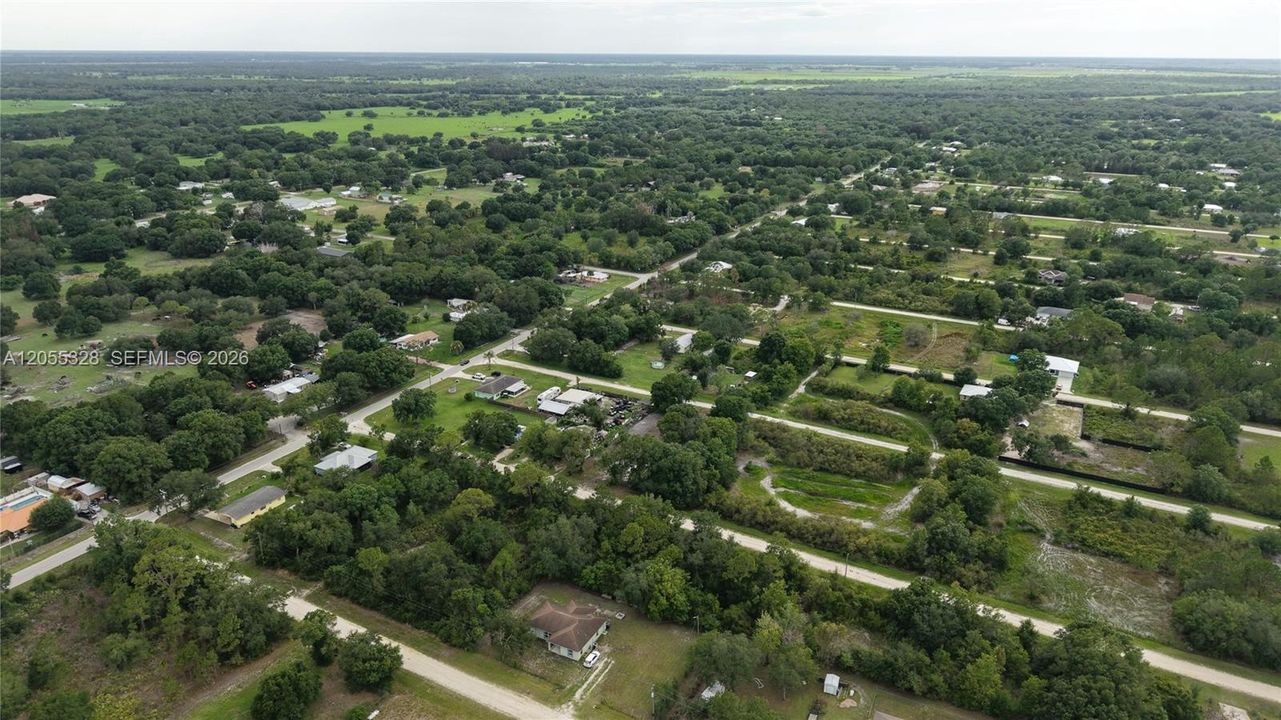 На продажу: $70,000 (0.70 acres)