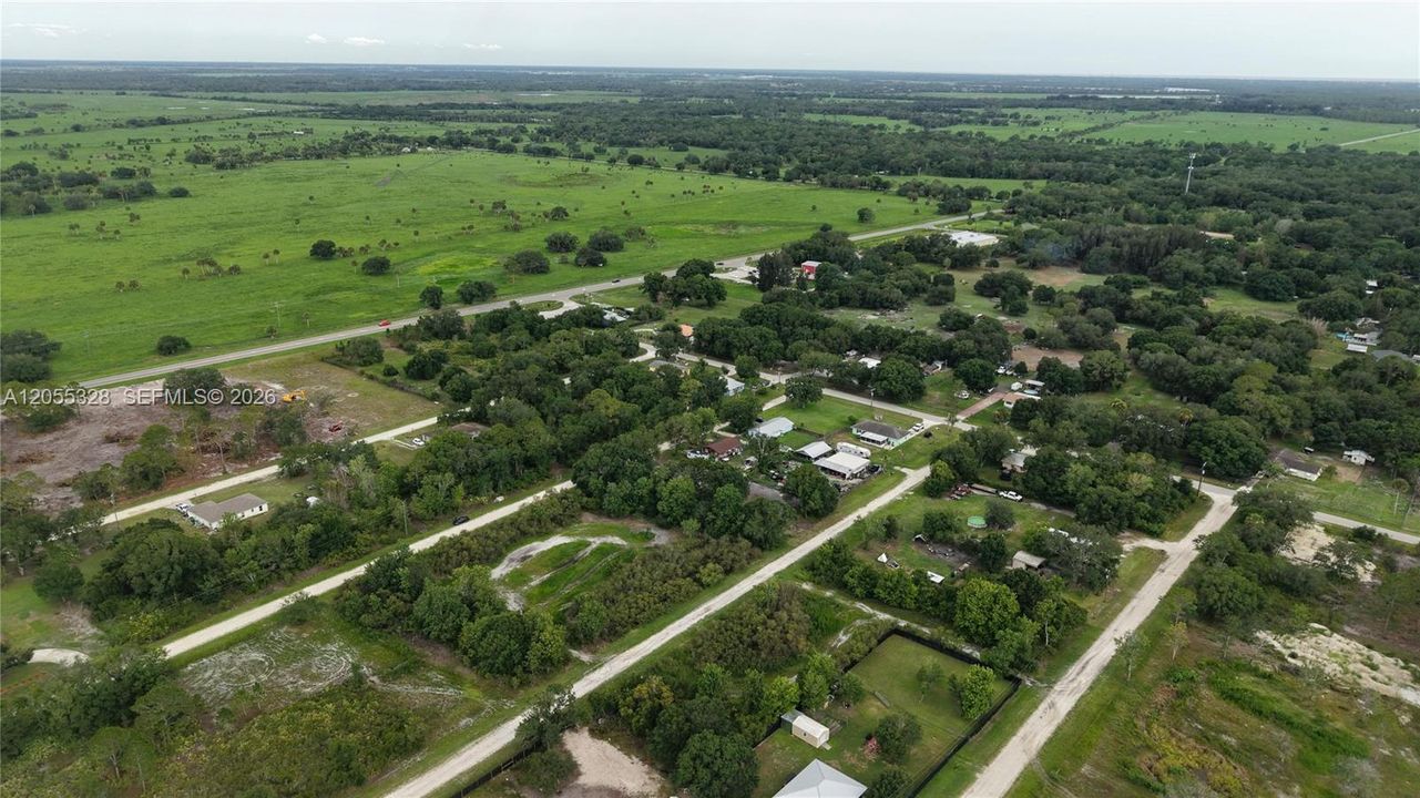 На продажу: $70,000 (0.70 acres)