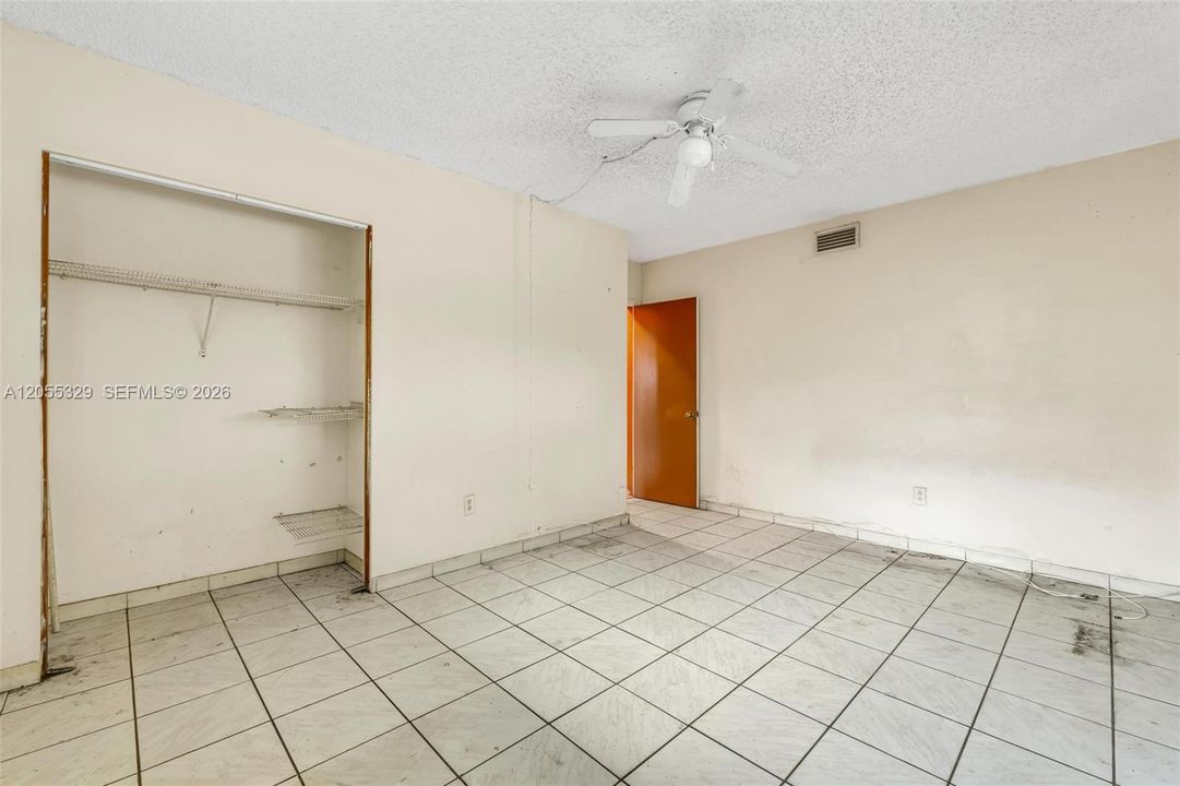 For Sale: $560,000 (3 beds, 2 baths, 1688 Square Feet)