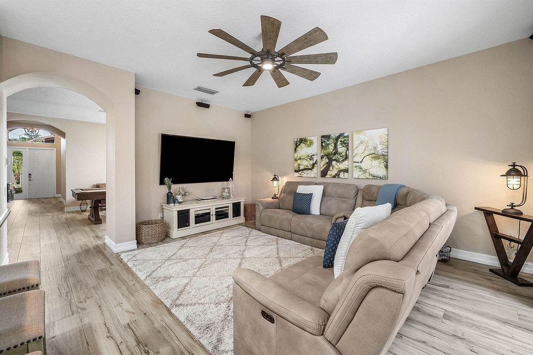 014-8564BreezyOakWay-BoyntonBeach-FL-334
