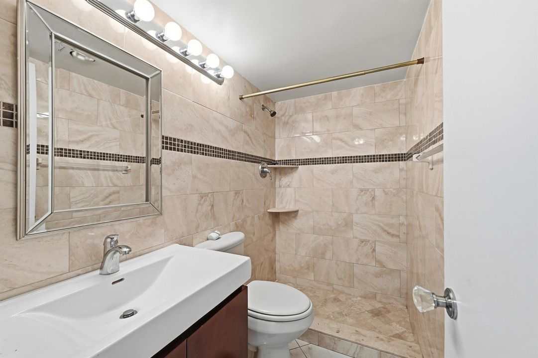 25_stl_4899