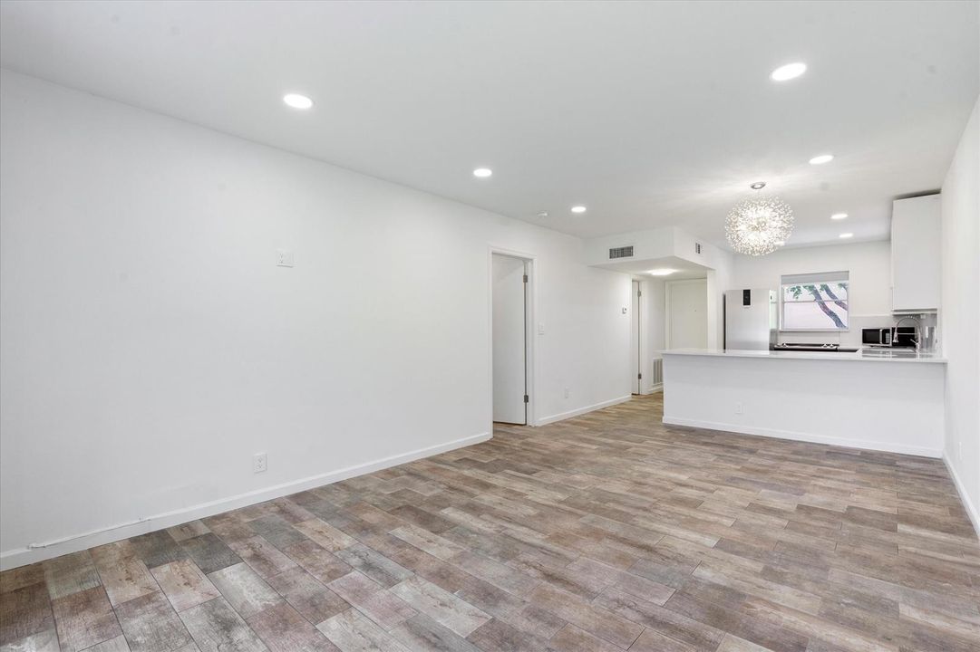 06-899 SE 2nd Ave #203 Deerfield Beach,