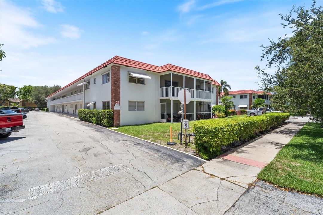 01-899 SE 2nd Ave #203 Deerfield Beach,
