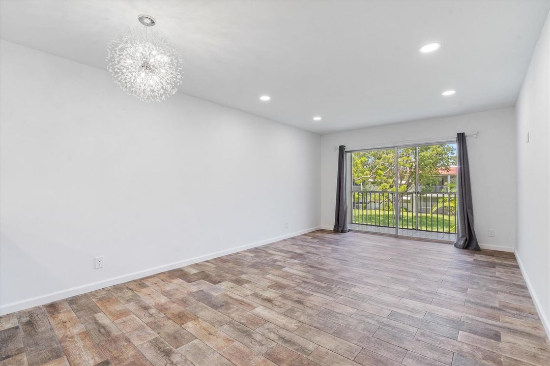 05-899 SE 2nd Ave #203 Deerfield Beach,