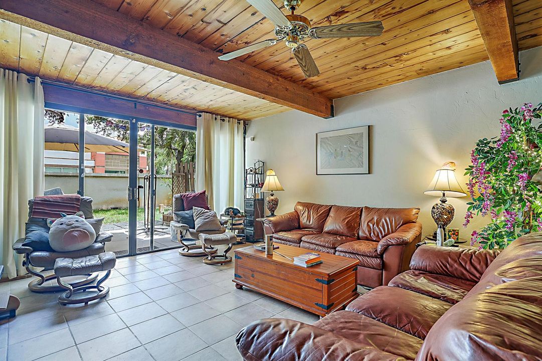 4801 NW 2nd Ave Unit 105 -3