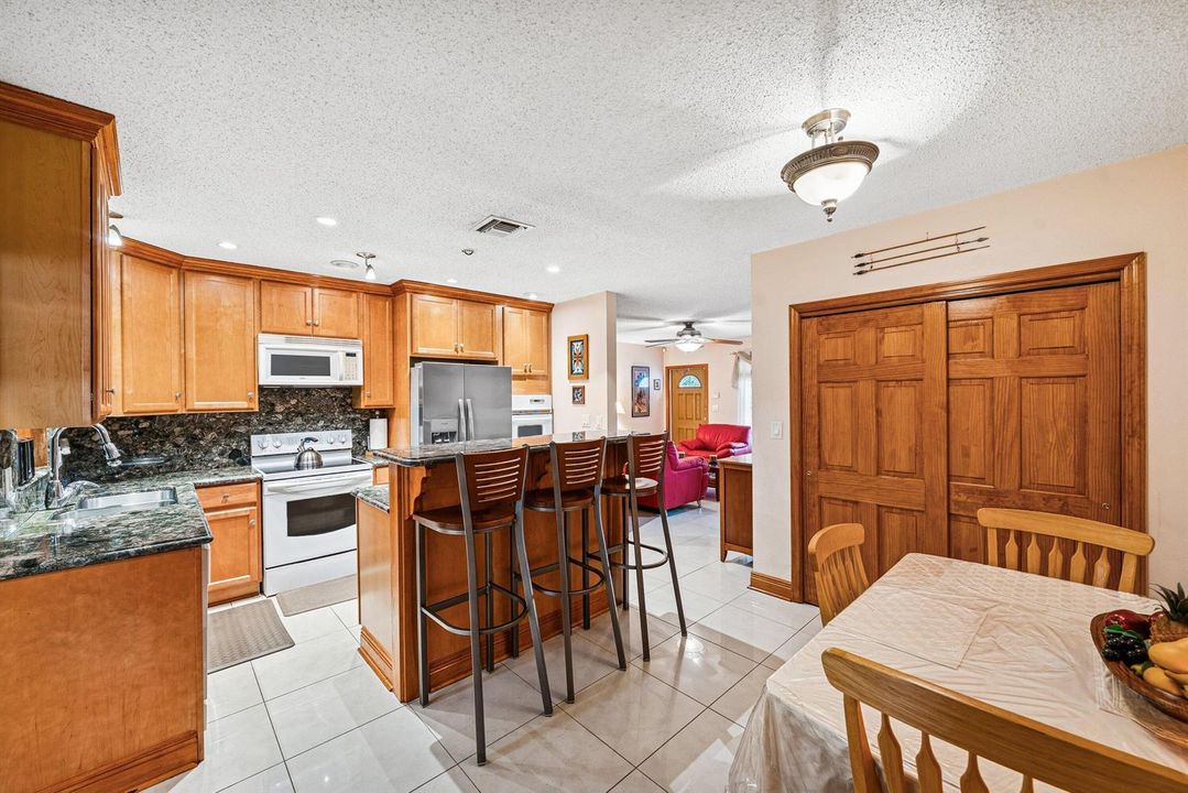 009-2655DorsonWay-DelrayBeach-FL-33445-S