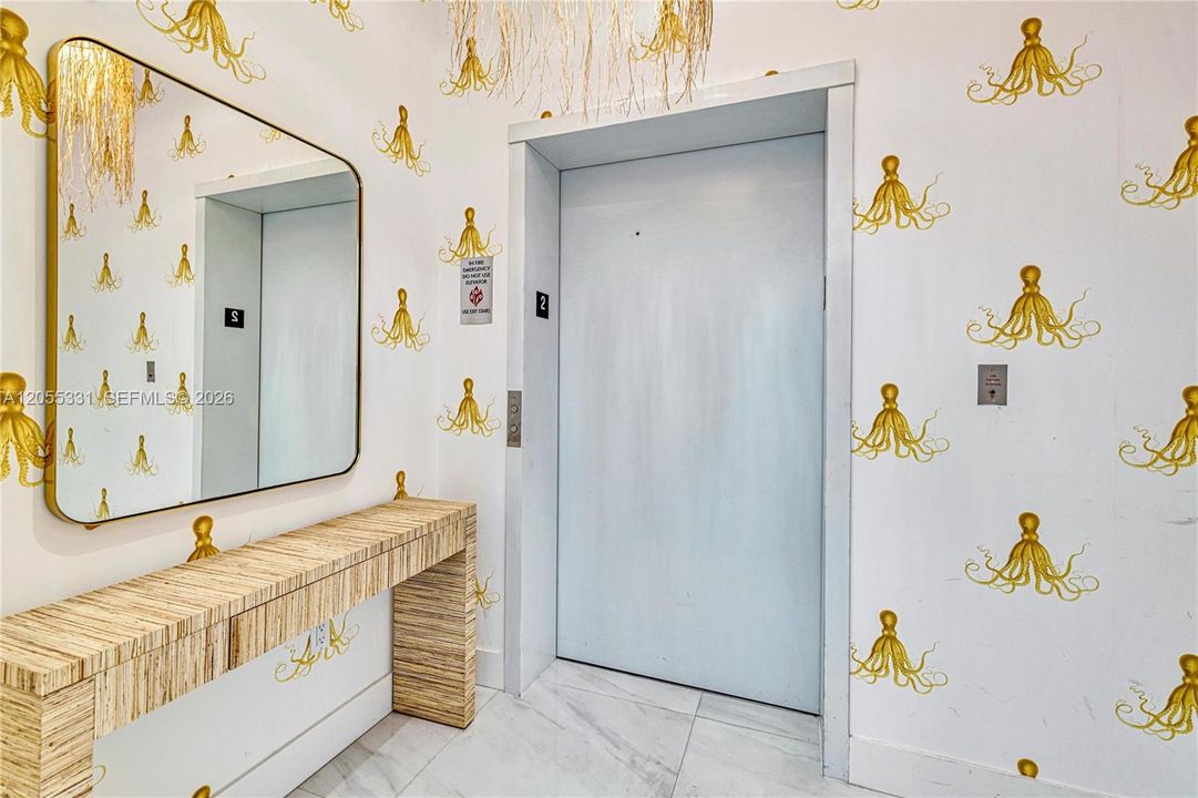 Active With Contract: $9,900 (3 beds, 3 baths, 1660 Square Feet)