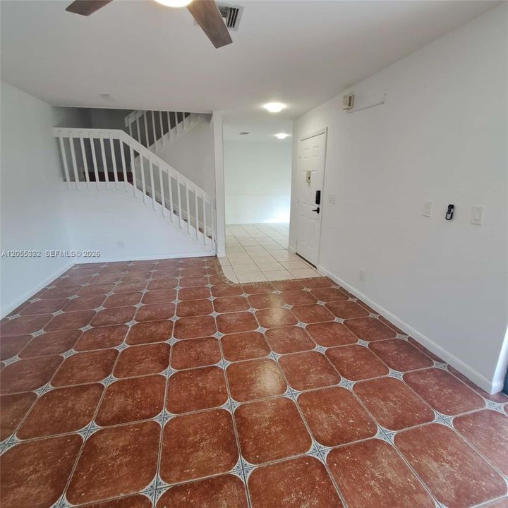 En Renta: $3,000 (3 camas, 2 baños, 1434 Pies cuadrados)