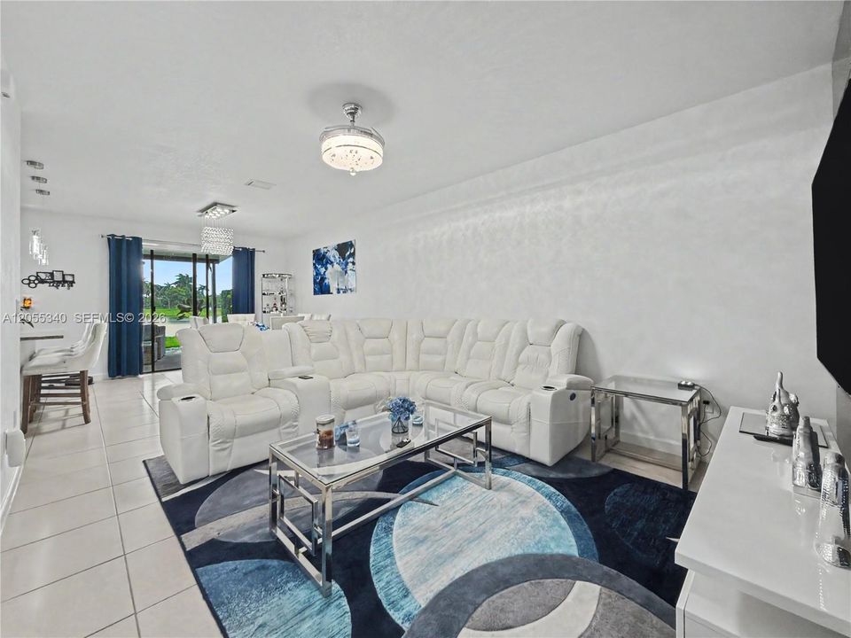 En Venta: $455,000 (3 camas, 2 baños, 1829 Pies cuadrados)
