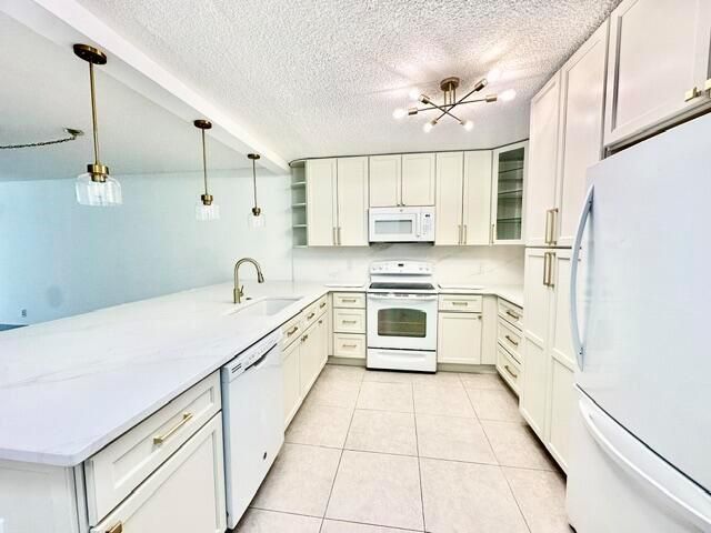 Open Kitchen