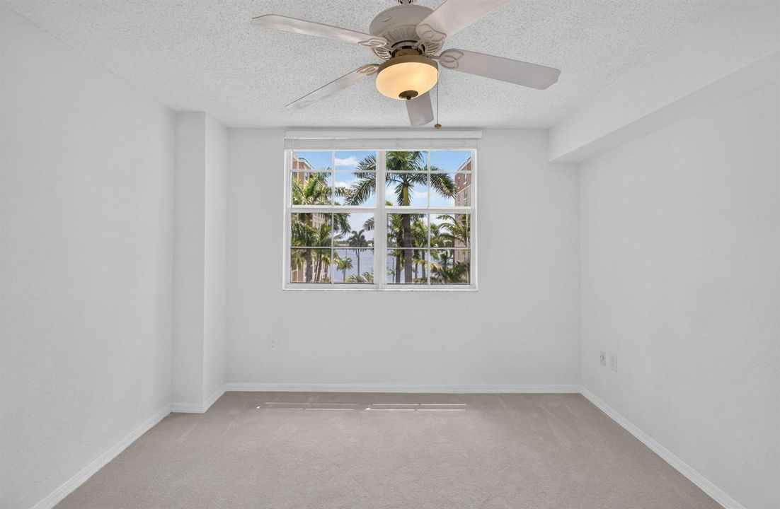 32-web-or-mls-5D1A0411